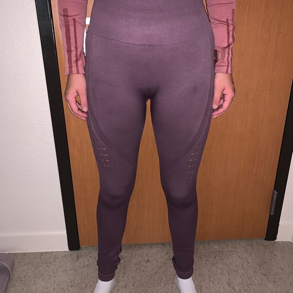 Gymshark leggings - Picture 2 of 3